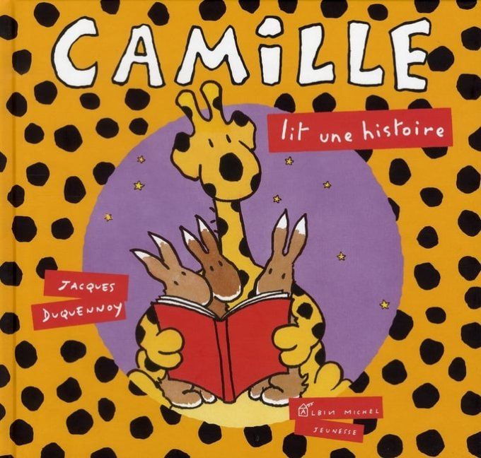Camille lit une histoire