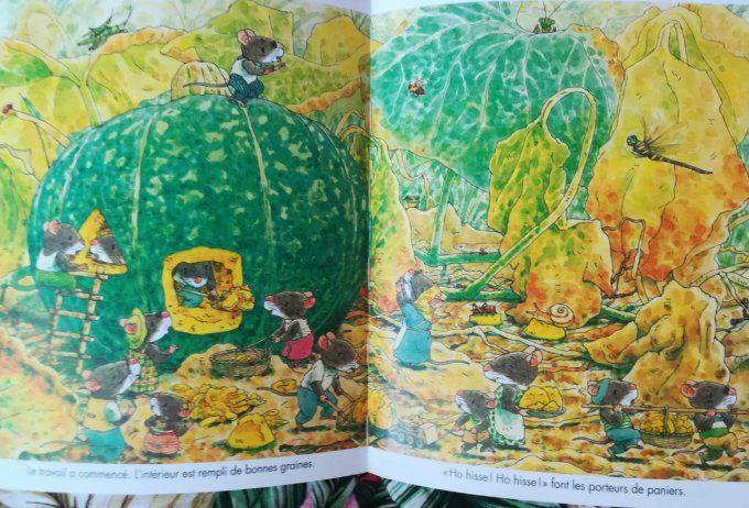 La famille souris et le potiron