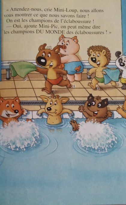 Mini-loup à la piscine