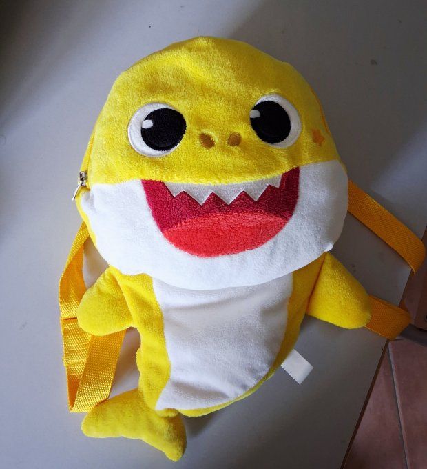 Sac à dos bébé requin
