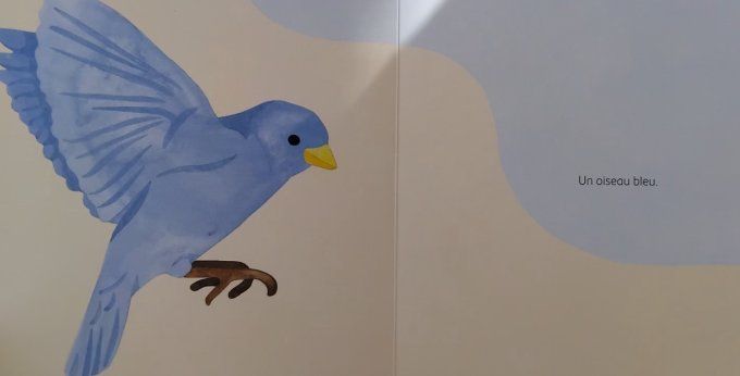 Un oiseau, une fleur