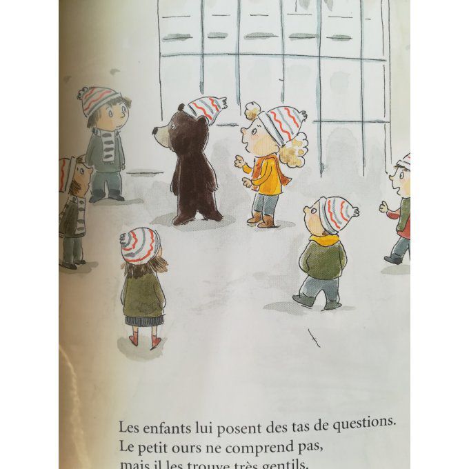 Un ours à l'école